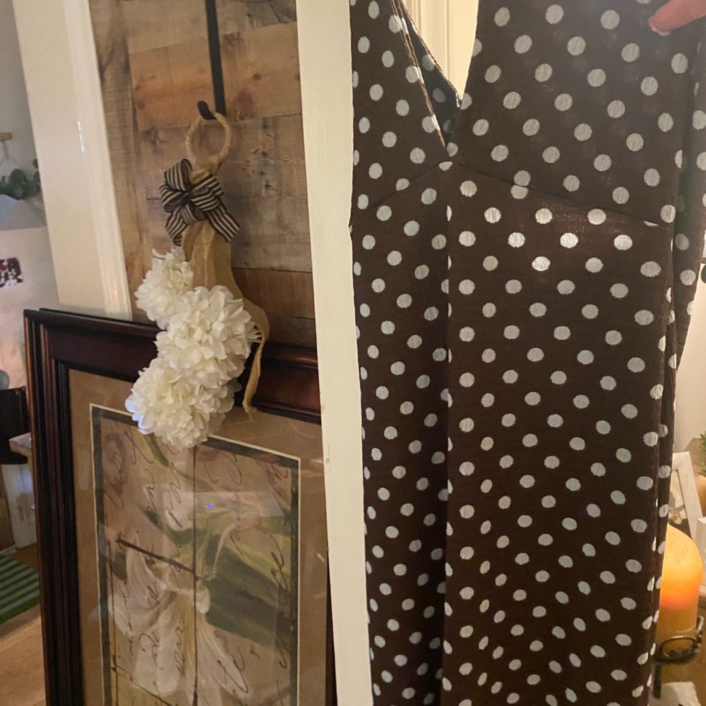 BNWT Gorgeous Brown Polka Dot Maxi Dress with With 
Turquoise Dots. Halter